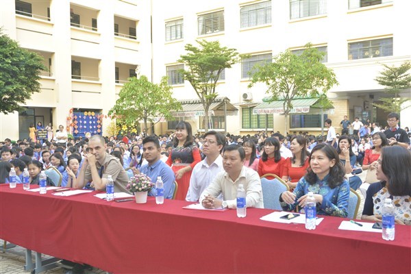 2 (600 x 400).jpg